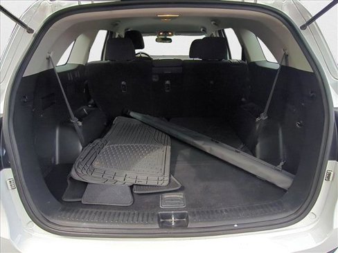 Used 2019 Kia Sorento LX image 6
