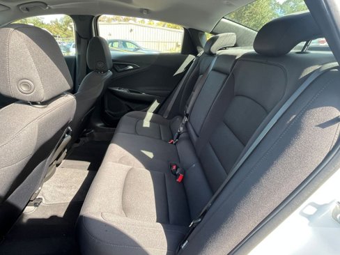 Used 2024 Chevrolet Malibu LT image 25
