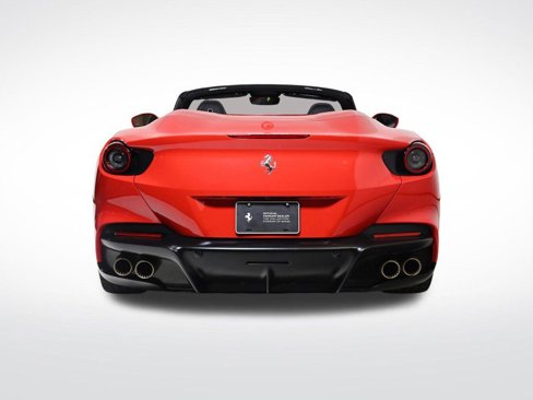 Used 2023 Ferrari Portofino M image 8