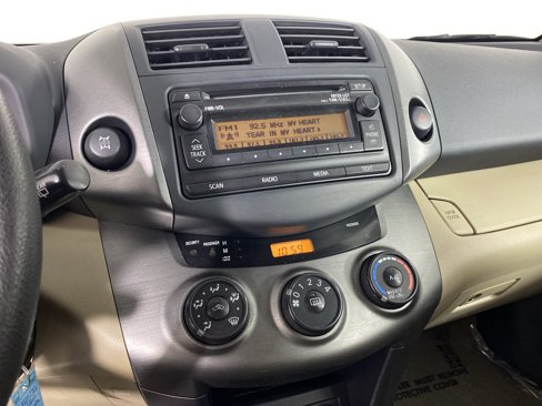 Used 2012 Toyota RAV4 4WD image 15