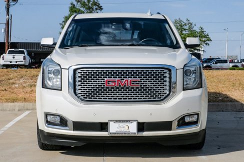 Used 2015 GMC Yukon XL Denali w/ Premium Package image 6