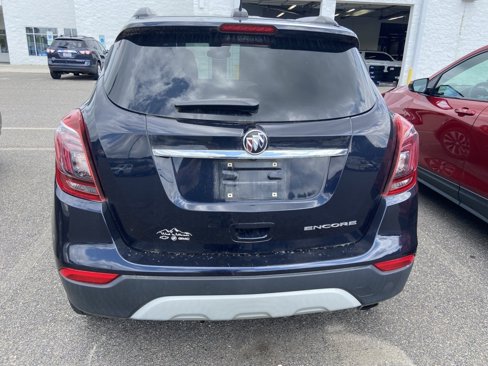 Used 2022 Buick Encore Preferred w/ Safety Package image 9