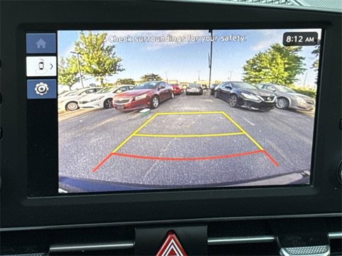 Used 2024 Hyundai Elantra SE image 22