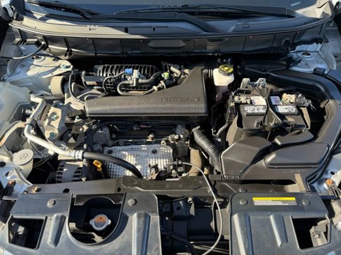 Used 2018 Nissan Rogue S image 31
