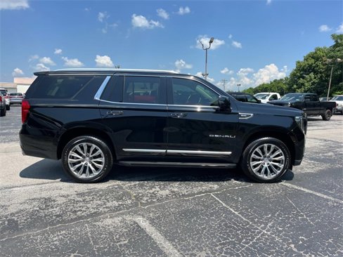 Used 2022 GMC Yukon Denali w/ Max Trailering Package image 2