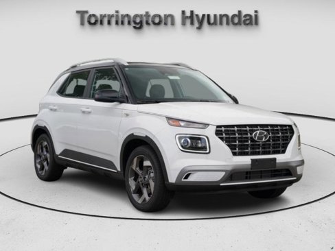 Certified 2024 Hyundai Venue Limited image 1
