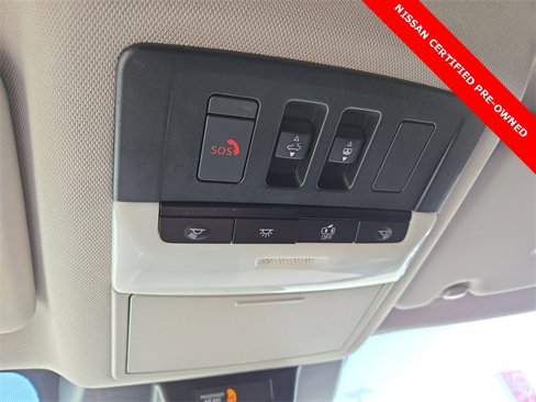 Used 2023 Nissan Rogue SL w/ SL Premium Package image 24
