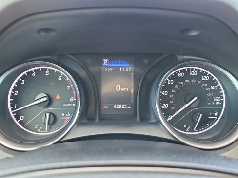 Used 2023 Toyota Camry SE image 18