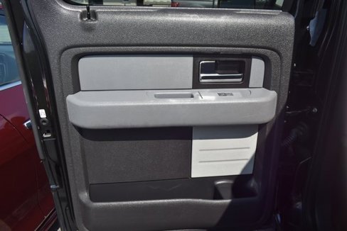 Used 2013 Ford F150 XLT w/ XTR Pkg image 23