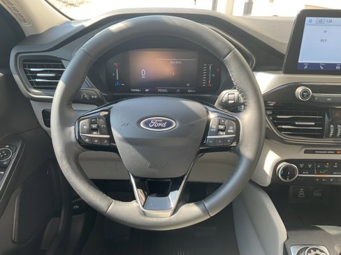 Used 2024 Ford Escape Active image 11
