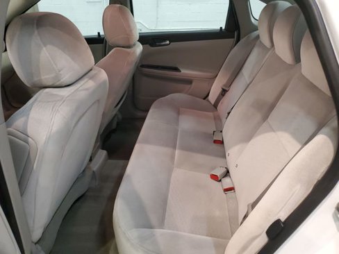 Used 2011 Chevrolet Impala LT image 26