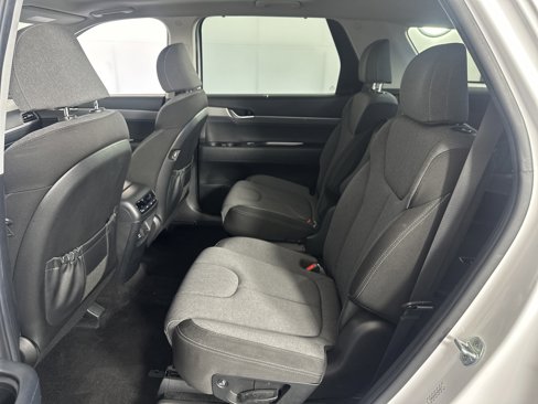 Used 2021 Hyundai Palisade SEL w/ Convenience Package image 7