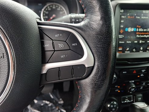 Used 2021 Jeep Renegade Trailhawk image 21