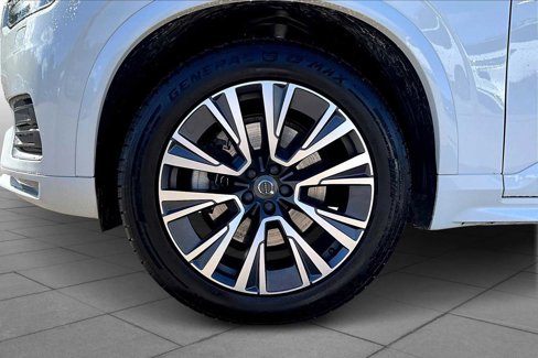 Used 2021 Volvo XC90 T5 Momentum w/ Advanced Package image 10