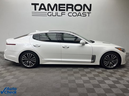 Used 2018 Kia Stinger Premium image 4