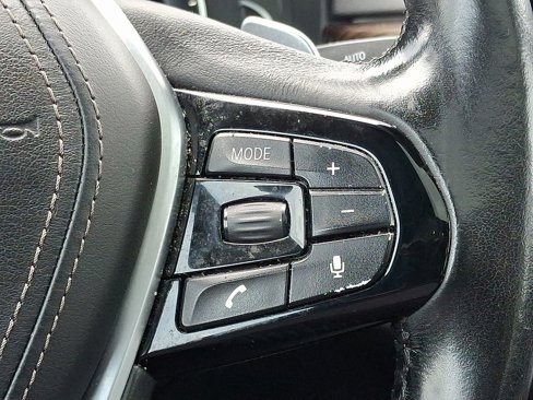 Used 2019 BMW 530i xDrive w/ Convenience Package image 22