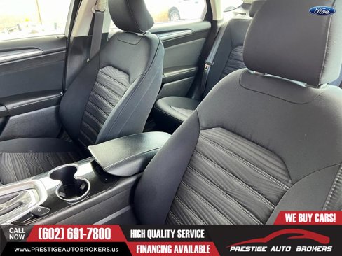 Used 2016 Ford Fusion SE image 19