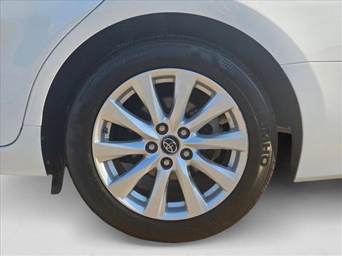Used 2019 Toyota Camry LE image 23