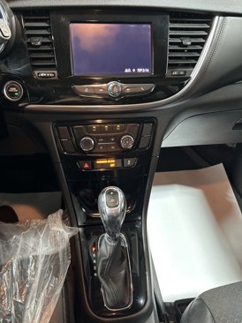 Certified 2021 Buick Encore Preferred w/ Safety Package image 20