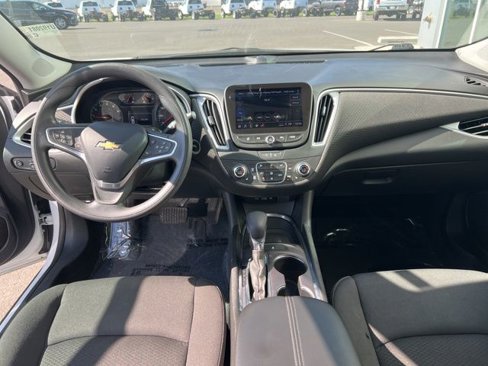Used 2023 Chevrolet Malibu LT image 5