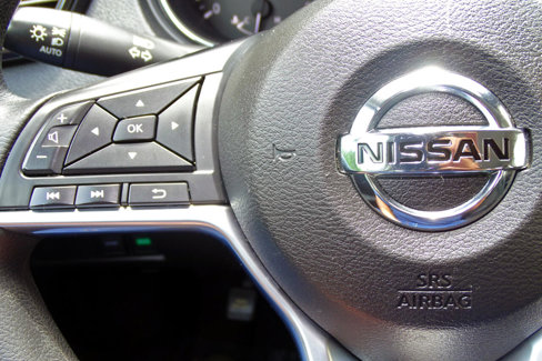 Used 2020 Nissan Rogue S image 23