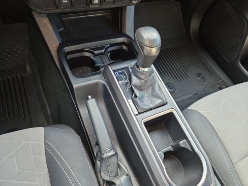 Used 2023 Toyota Tacoma TRD Off-Road image 22