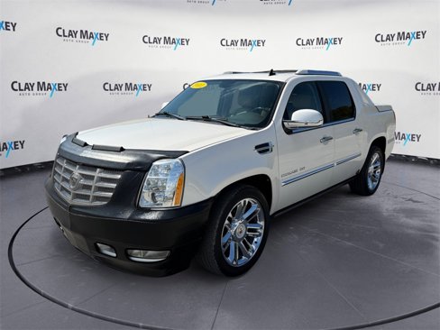 Used 2011 Cadillac Escalade EXT Premium image 1