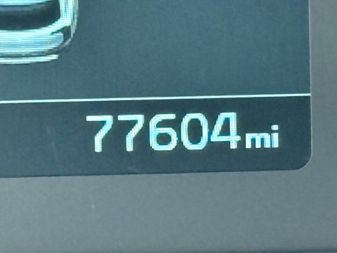 Used 2022 Kia Telluride EX w/ EX Premium Package image 23
