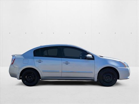 Used 2012 Nissan Sentra 2.0 S image 4