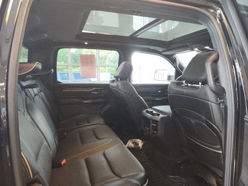 Certified 2019 RAM 1500 Limited w/ Advanced Safety Group image 7