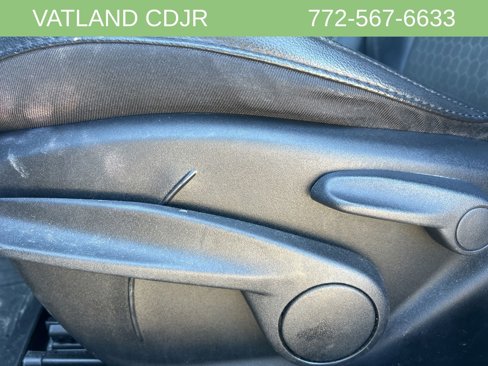 Certified 2021 Jeep Compass Latitude image 29
