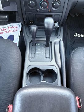 Used 2004 Jeep Grand Cherokee Laredo w/ Convenience Group image 27