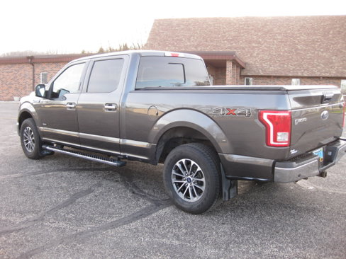 Used 2017 Ford F150 XLT w/ Equipment Group 302A Luxury image 9