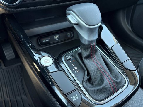Used 2025 Kia Soul GT-Line image 23