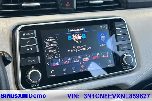 Used 2022 Nissan Versa SV image 27