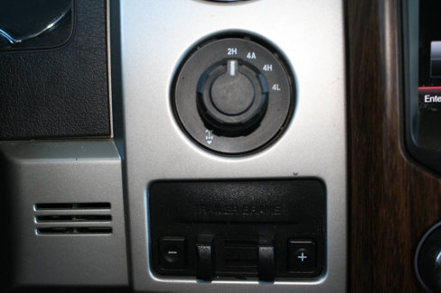 Used 2013 Ford F150 Lariat w/ Luxury Equipment Group image 19