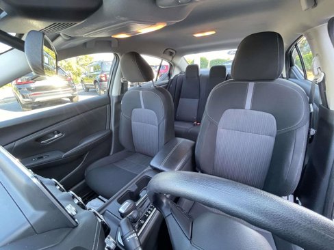 Used 2024 Nissan Sentra SV image 31