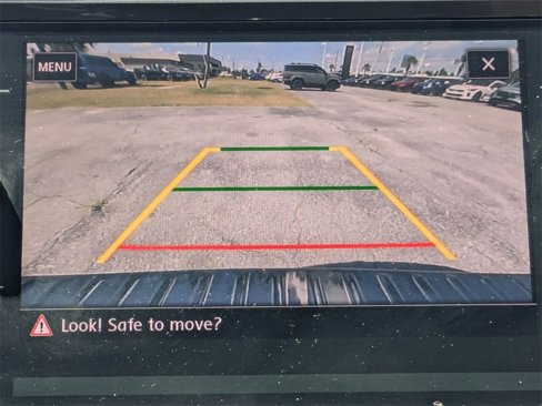 Used 2019 Volkswagen Tiguan S image 14