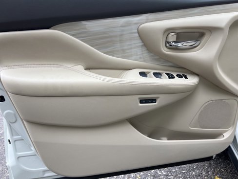 Used 2015 Nissan Murano SL image 5
