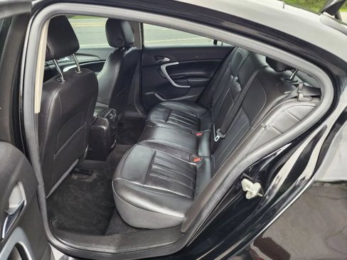 Used 2016 Buick Regal image 11