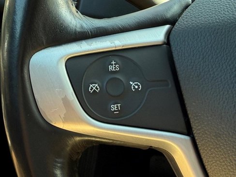 Used 2019 GMC Acadia SLE image 15