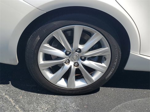 Used 2016 Lexus IS 200t image 7