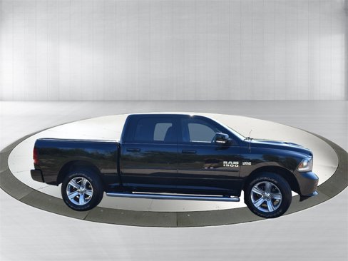 Used 2014 RAM 1500 Sport w/ Convenience Group image 9
