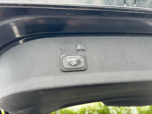 Used 2015 Ford Escape Titanium image 23