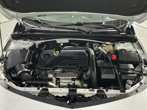 Used 2022 Chevrolet Malibu LS image 34