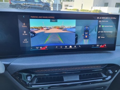 New 2025 BMW 330i Sedan w/ M Sport Package image 18
