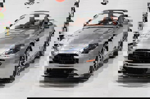 Used 2016 Aston Martin V8 Vantage S image 33