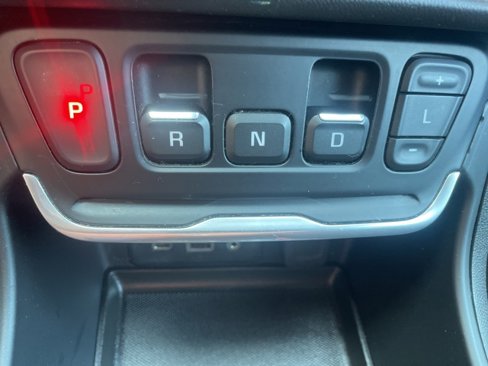Used 2020 GMC Terrain SLE image 41