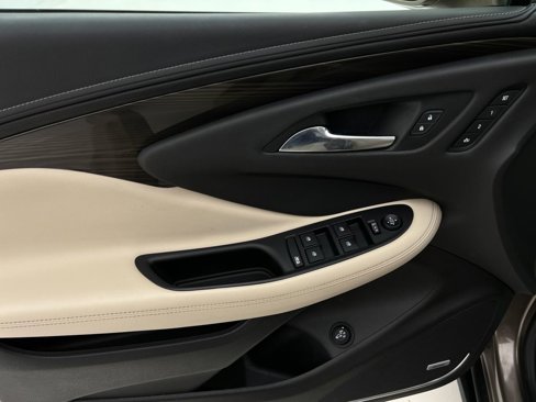 Used 2019 Buick Envision Premium image 23