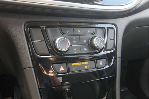 Used 2022 Buick Encore Preferred w/ Safety Package image 11